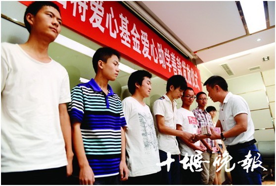 1516683650740050569.jpg 1.jpg