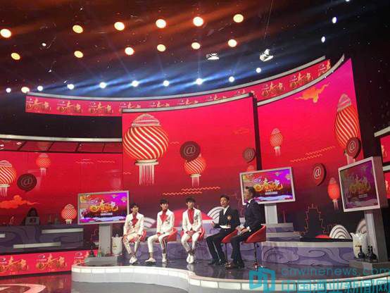 1516858591467063871.jpg 2.jpg