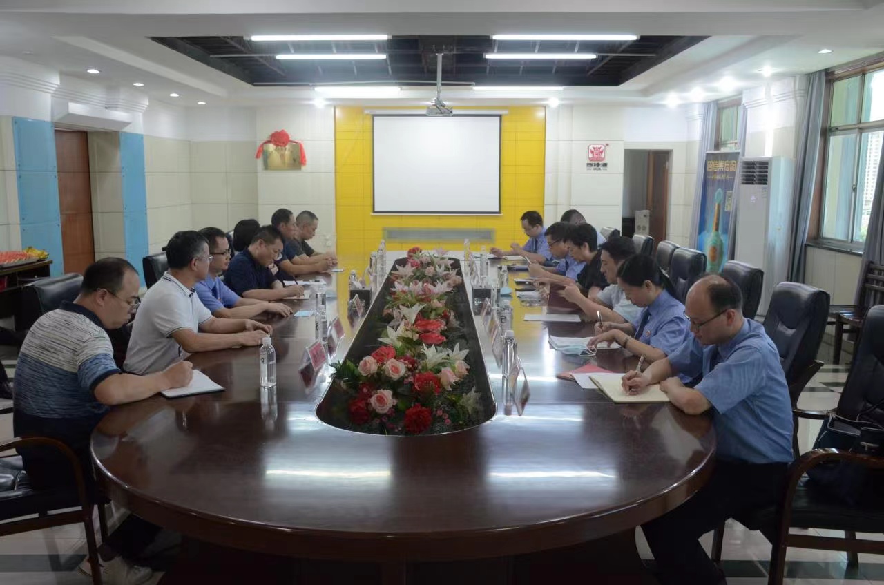 1660872795470083888.jpg 1660872795470083888.jpg